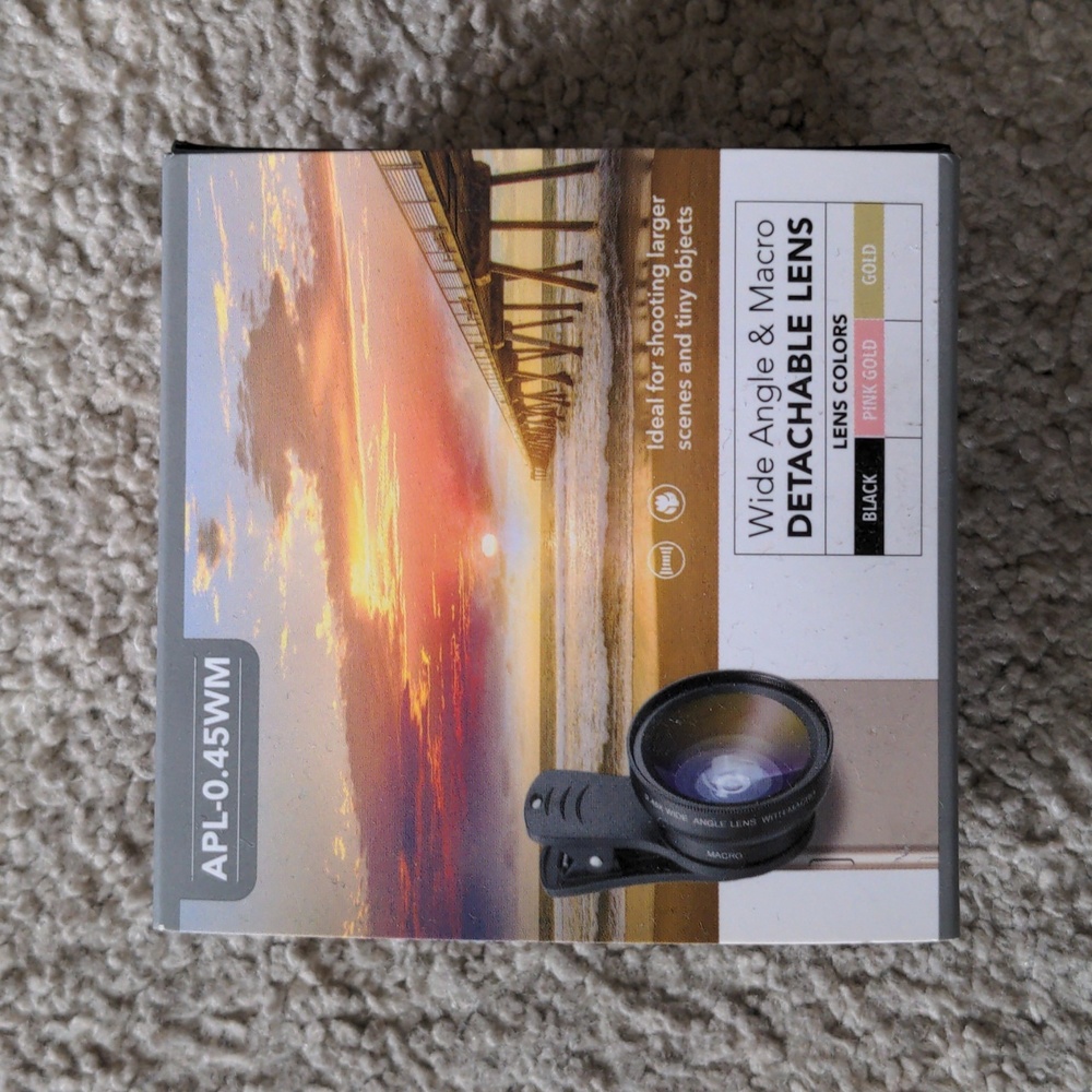 Wide angle & macro detachable lens for cell phones